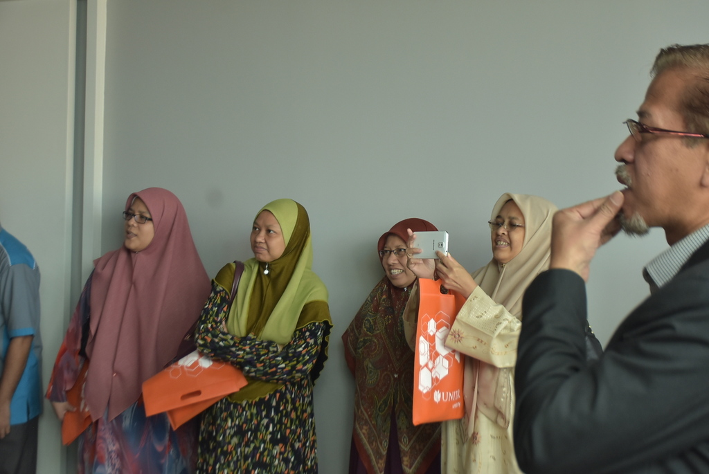 UKM 1581